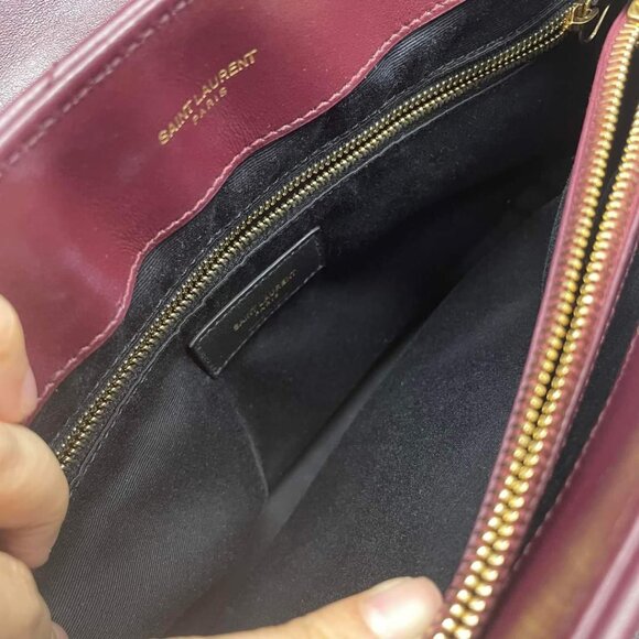 100% Authentic Yves Saint Laurent Medium leather Shoulder Bag - Picture 14 of 14